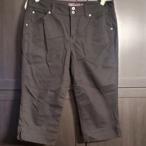 GLORIA VANDERBILT Black Women's Capri Cropped Pants Size 12 P